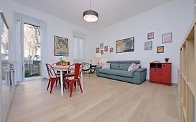 Ych-Brand New Vatican Flat With Terrace